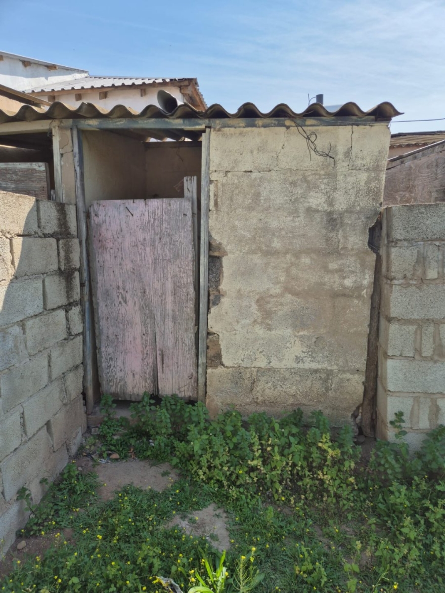 2 Bedroom Property for Sale in Kwazakhele Eastern Cape